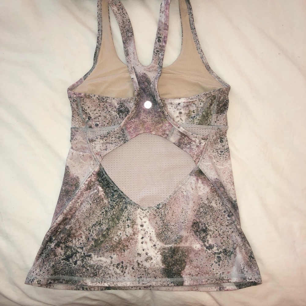 Lululemon Sports Top